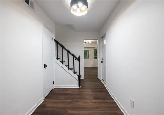 Photo 4 of Single family home for sale at 2904 Wood Holw Ln, Jonesboro, GA 30236 | MLS# 7834345 | Listing updated on 2026-09-12