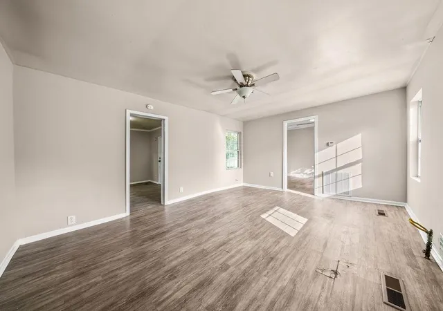 Photo 3 of Sale Pending at 271 South Ave, Fairmount, GA 30139 | MLS# 7835566 | Listing updated on 2026-10-06