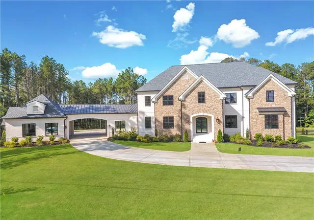 Single family home for sale at 15792 Thompson Rd, Alpharetta, GA 30004 | MLS# 7765433 | Listing updated on 2026-10-29