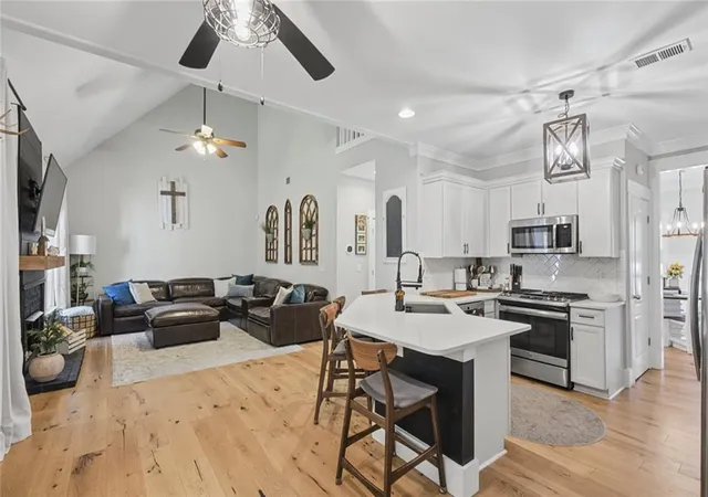 Photo 2 of Single family home for sale at 59 Lake Hvn Dr, Cartersville, GA 30120 | MLS# 7836442 | Listing updated on 2026-09-14