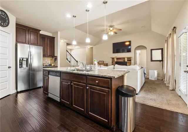 Photo 4 of Single family home for sale at 2208 Medlock Ln, Mcdonough, GA 30253 | MLS# 7835872 | Listing updated on 2026-09-18