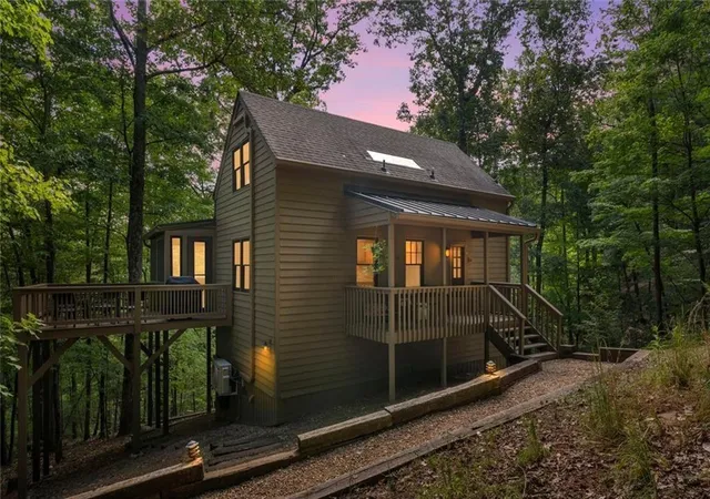 Photo 2 of Single family home for sale at 15 Gentle Dove Walk, Jasper, GA 30143 | MLS# 7837558 | Listing updated on 2026-10-01