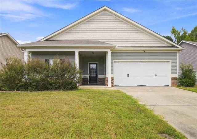 Photo 1 of Single family home for sale at 7 Grandberry Ct, Rome, GA 30116 | MLS# 7837253 | Listing updated on 2026-09-27