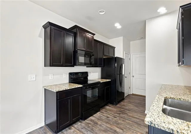 Photo 4 of Single family home for sale at 7 Grandberry Ct, Rome, GA 30116 | MLS# 7837253 | Listing updated on 2026-09-27