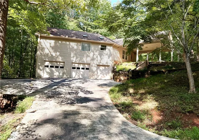 Photo 3 of Single family home for sale at 78 Cherokee Camp Trl, Jasper, GA 30143 | MLS# 7840828 | Listing updated on 2026-09-23