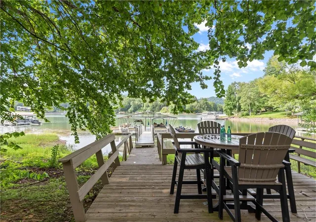 Photo 4 of Single family home for sale at 3755 Woods Crk Dr, Young Harris, GA 30582 | MLS# 7851416 | Listing updated on 2026-10-13