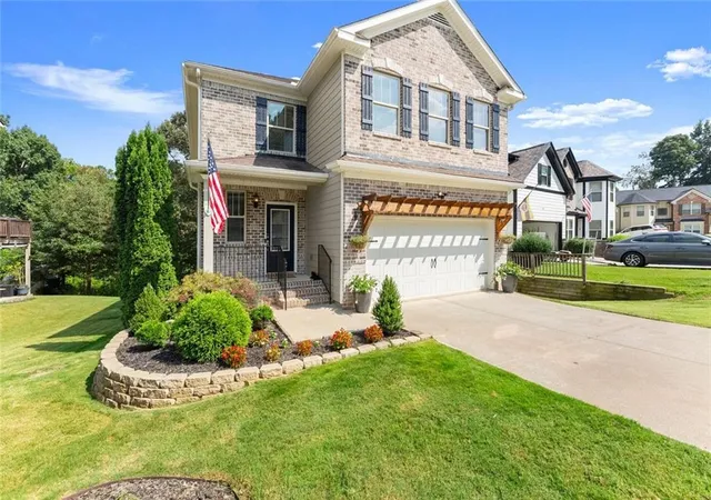 Photo 1 of Single family home for sale at 5815 Crst Oak Way, Cumming, GA 30028 | MLS# 7835332 | Listing updated on 2026-09-11