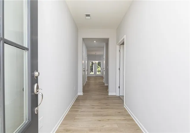 Photo 2 of Single family home for sale at 3137 Cambridge Ml St SE, Acworth, GA 30102 | MLS# 7831719 | Listing updated on 2026-09-13