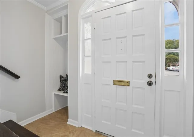 Photo 2 of Townhouse for sale at 11 Scotland Pl Nw, Atlanta, GA 30318 | MLS# 7832135 | Listing updated on 2026-09-12