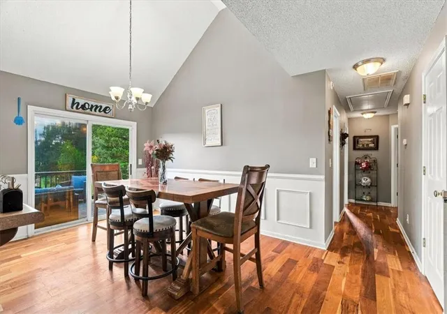 Photo 3 of Single family home for sale at 26 Seay Dr Se, Rome, GA 30161 | MLS# 7837499 | Listing updated on 2026-09-29