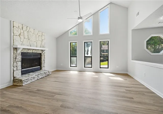 Photo 3 of Single family home for sale at 13 Bramblewood Pl SW, Cartersville, GA 30120 | MLS# 7832663 | Listing updated on 2026-09-11