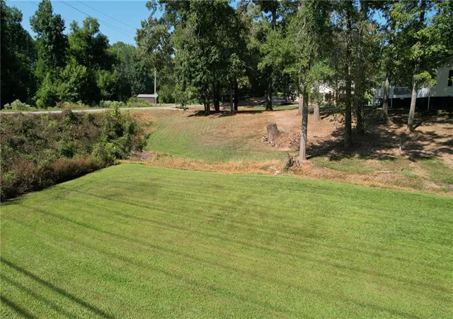 Photo 3 of Single family home for sale at 4620 Oak Grv Cir, Cumming, GA 30028 | MLS# 7834708 | Listing updated on 2026-09-11