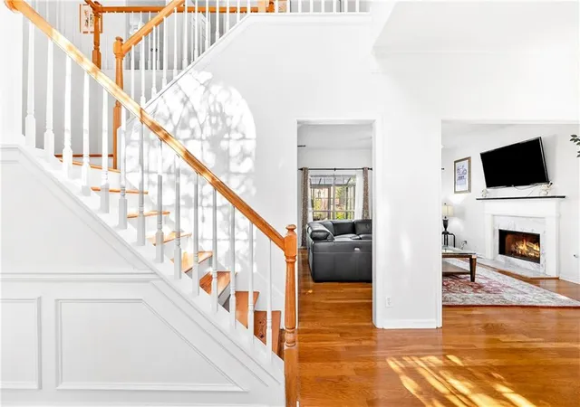 Photo 3 of Single family home for sale at 5415 Taylor Rd, Johns Creek, GA 30022 | MLS# 7836147 | Listing updated on 2026-09-13