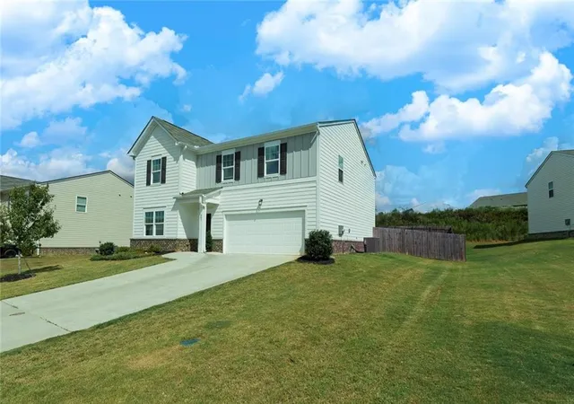 Photo 2 of Single family home for sale at 341 San Vito Wy, Cartersville, GA 30120 | MLS# 7823842 | Listing updated on 2026-10-11