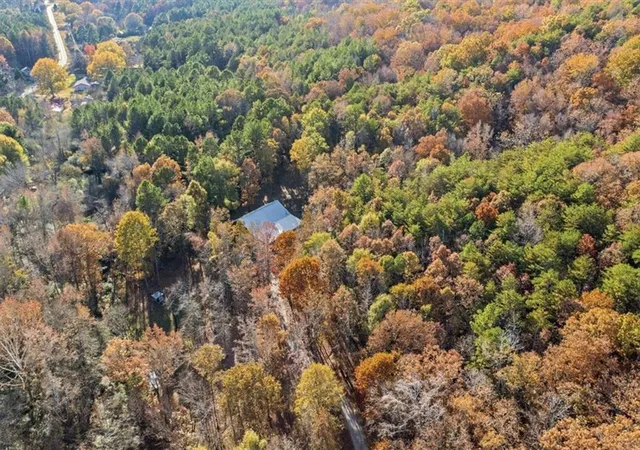 Photo 3 of Single family home for sale at 938 Marion Dairy Rd SE, Lindale, GA 30147 | MLS# 7839690 | Listing updated on 2026-09-18