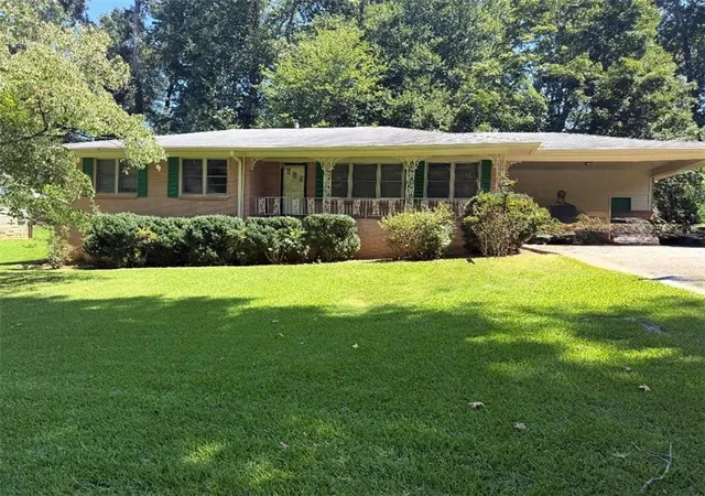 Photo 1 of Sale Pending at 3557 New Macland Rd, Powder Springs, GA 30127 | MLS# 7826462 | Listing updated on 2026-09-22