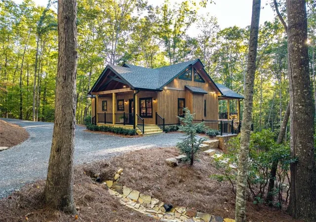 Photo 3 of Single family home for sale at 288 Hoot Owl Hl, Morganton, GA 30560 | MLS# 7839599 | Listing updated on 2026-09-25