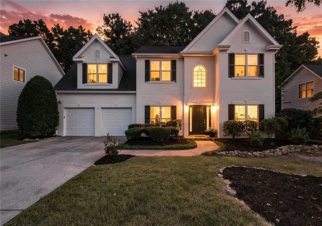 Photo 3 of Single family home for sale at 10915 Kimball Crst Dr, Alpharetta, GA 30022 | MLS# 7835370 | Listing updated on 2026-09-13