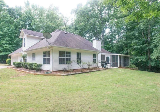 Photo 2 of Single family home for sale at 155 Rosewalk Dr, Covington, GA 30016 | MLS# 7836540 | Listing updated on 2026-09-19