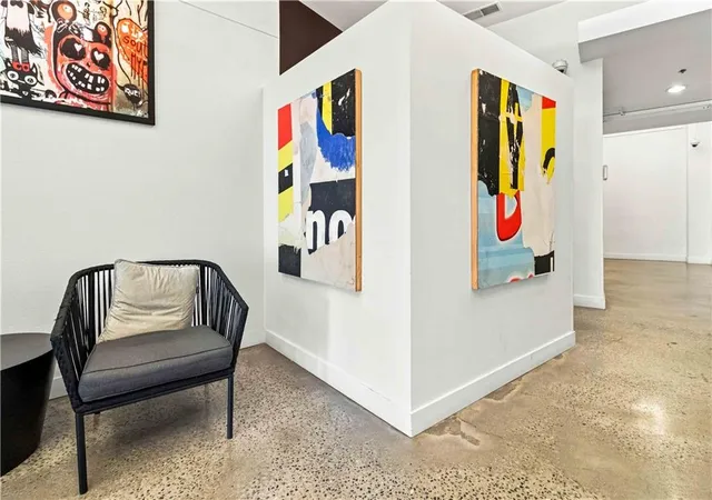 Listing Photo 5 - Condo for sale in building located at 563 Memorial Dr, Atlanta, GA 30312 - Unit #302
