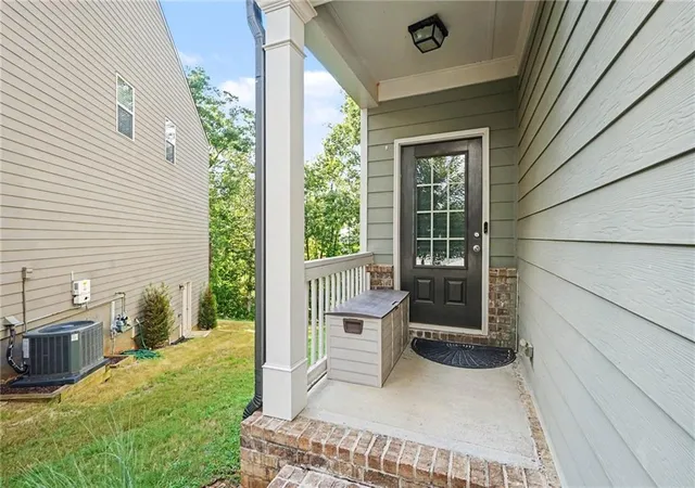 Photo 2 of Single family home for sale at 439 Auburn Sta Dr, Auburn, GA 30011 | MLS# 7819510 | Listing updated on 2026-09-11