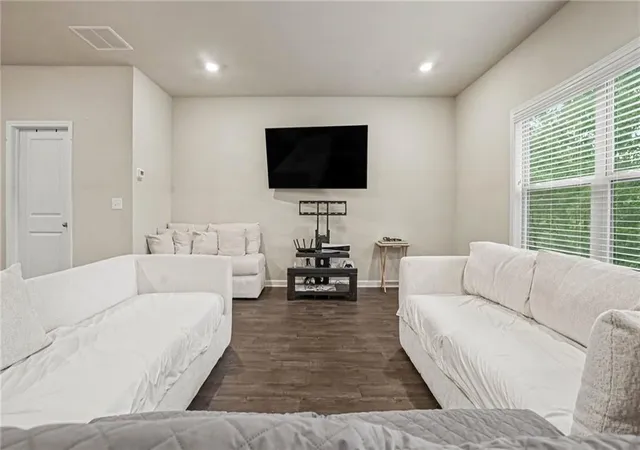 Photo 3 of Single family home for sale at 439 Auburn Sta Dr, Auburn, GA 30011 | MLS# 7819510 | Listing updated on 2026-09-11