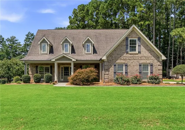 Photo 3 of Sale Pending at 112 Fishers Ml Dr, Jackson, GA 30233 | MLS# 7830905 | Listing updated on 2026-09-09