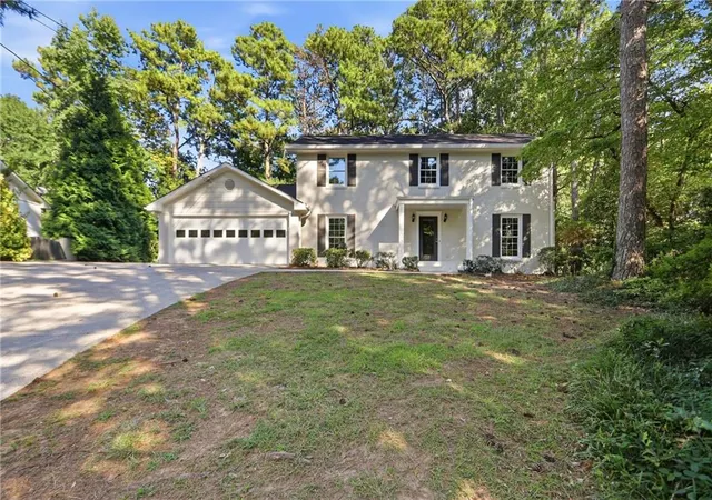Photo 1 of Single family home for sale at 1215 Lake Crst Ter, Roswell, GA 30075 | MLS# 7834463 | Listing updated on 2026-09-15