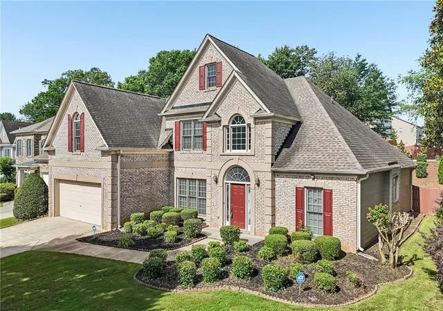 Photo 3 of Sale Pending at 810 Freedom Way, Cumming, GA 30040 | MLS# 7776529 | Listing updated on 2026-09-30