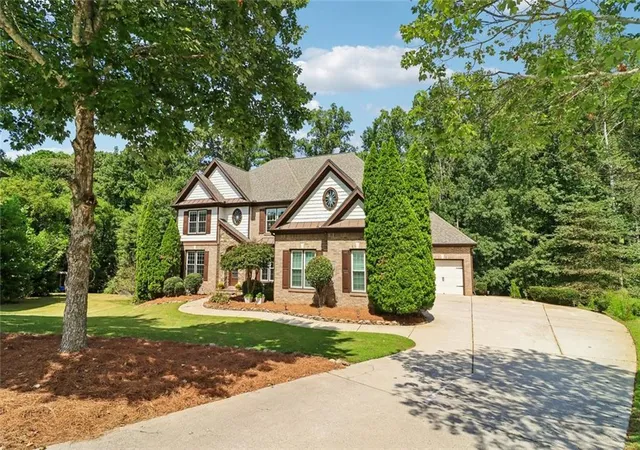 Photo 3 of Single family home for sale at 2664 Black Fox Way, Buford, GA 30519 | MLS# 7837453 | Listing updated on 2026-09-17