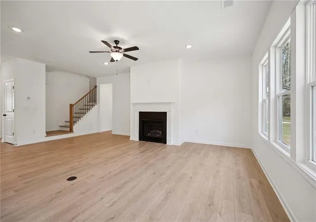 Photo 3 of Single family home for sale at 6245 Kismet Rd, Buford, GA 30518 | MLS# 7840173 | Listing updated on 2026-10-08