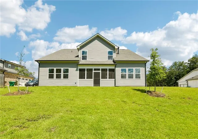Photo 4 of Single family home for sale at 321 Apalachee Way, Bonaire, GA 31005 | MLS# 7843792 | Listing updated on 2026-09-26
