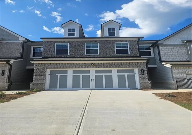 Townhouse for sale at 108 E Rope Ml Ct #3, Holly Springs, GA 30115 | MLS# 7832222