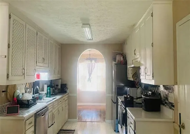 Photo 2 of Single family home for sale at 1503 Nunnally Way, Monroe, GA 30655 | MLS# 7833322 | Listing updated on 2026-09-14