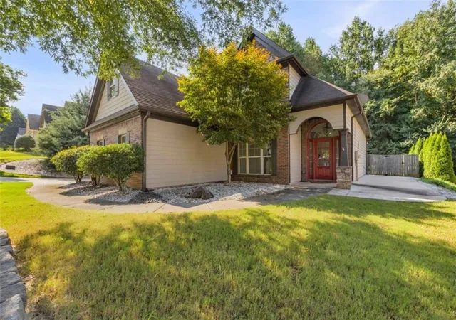 Photo 3 of Single family home for sale at 383 Spinner Dr, Jefferson, GA 30549 | MLS# 7842344 | Listing updated on 2026-09-24