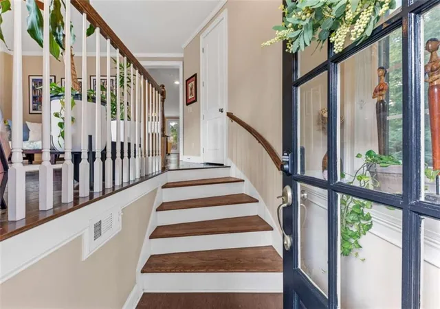 Photo 3 of Townhouse for sale at 5100 Waters Edge Trl, Roswell, GA 30075 | MLS# 7832681 | Listing updated on 2026-09-04