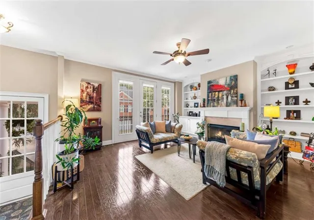 Photo 4 of Townhouse for sale at 5100 Waters Edge Trl, Roswell, GA 30075 | MLS# 7832681 | Listing updated on 2026-09-04