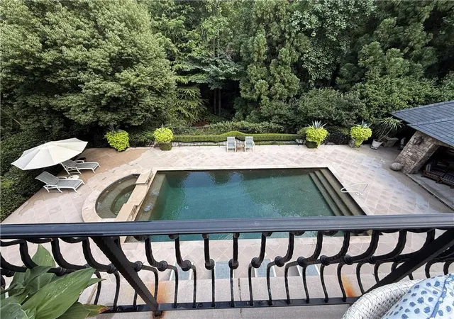 Photo 4 of Single family home for sale at 675 W Paces Fry #4 Rd NW, Atlanta, GA 30327 | MLS# 7804823 | Listing updated on 2026-09-09