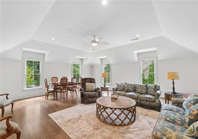 Photo 102 of Single family home for sale at 934 Winall Down Rd Ne, Atlanta, GA 30319 | MLS# 7828384 | Listing updated on 2026-09-10