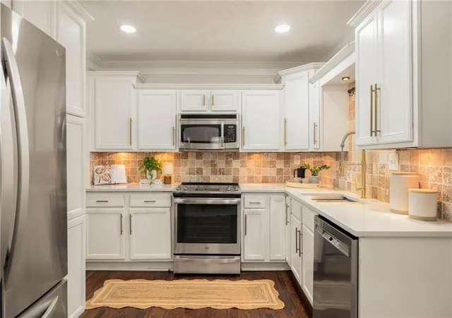 Photo 3 of Sale Pending at 2612 Patrick Ct SE, Atlanta, GA 30317 | MLS# 7816327 | Listing updated on 2026-10-14
