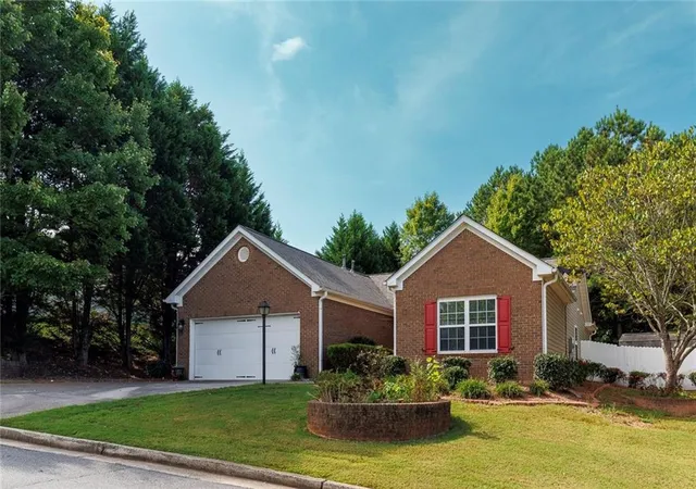 Photo 2 of Single family home for sale at 5003 Centennial Cmns Dr NW, Acworth, GA 30102 | MLS# 7840363 | Listing updated on 2026-10-22