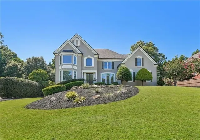 Photo 1 of Single family home for sale at 425 Cullingworth Dr, Johns Creek, GA 30022 | MLS# 7843835 | Listing updated on 2026-09-30