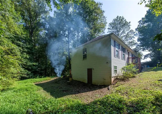 Photo 4 of Sale Pending at 556 Old Corinth Rd, Buchanan, GA 30113 | MLS# 7832236 | Listing updated on 2026-10-01