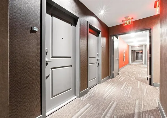 Listing Photo 2 - Condo for sale in building located at 44 Peachtree Pl Ne, Atlanta, GA 30309 - Unit #626