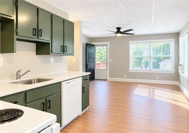 Photo 4 of House for sale at 6095 Mulberry St Ext SW, Austell, GA 30168 | MLS# 7842610 | Listing updated on 2026-10-08