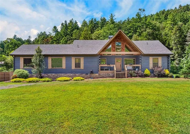 Photo 3 of Single family home for sale at 113 Downy Rd, Blue Ridge, GA 30513 | MLS# 7833518 | Listing updated on 2026-09-06