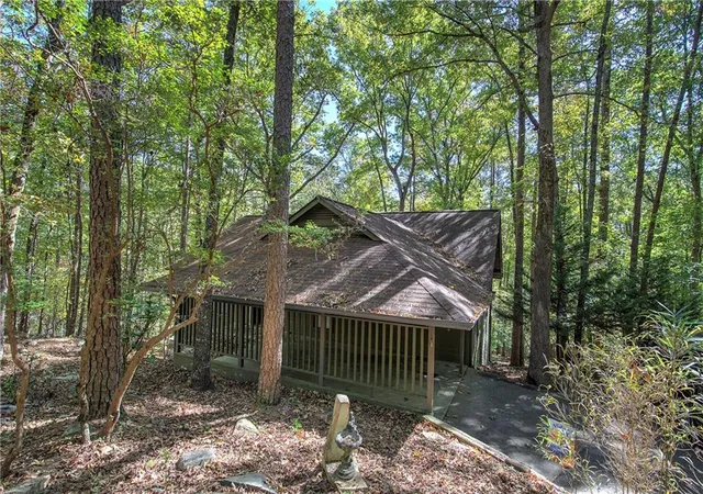 Photo 1 of Single family home for sale at 169 Chickasaw Dr, Waleska, GA 30183 | MLS# 7859600 | Listing updated on 2026-10-28