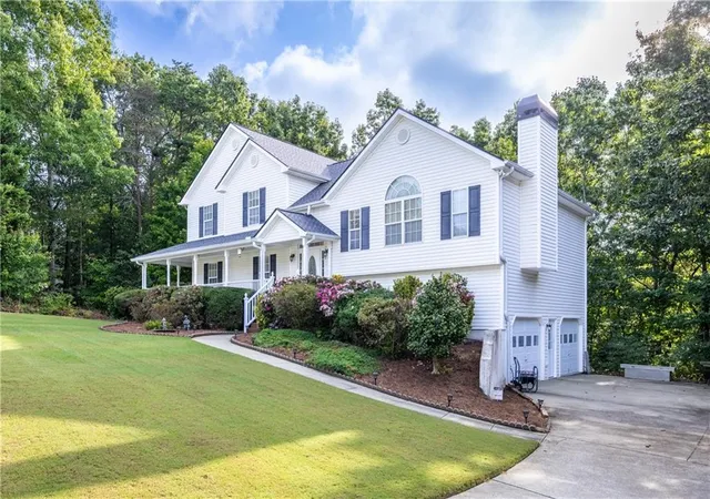 Photo 1 of Single family home for sale at 135 Franklin Ct, Jasper, GA 30143 | MLS# 7842436 | Listing updated on 2026-09-25