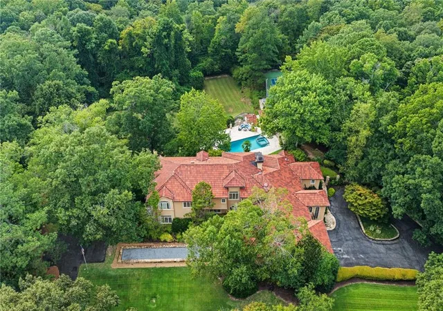 Photo 97 of Single family home for sale at 4338 Harris Trl Nw, Atlanta, GA 30327 | MLS# 7834180 | Listing updated on 2026-09-14
