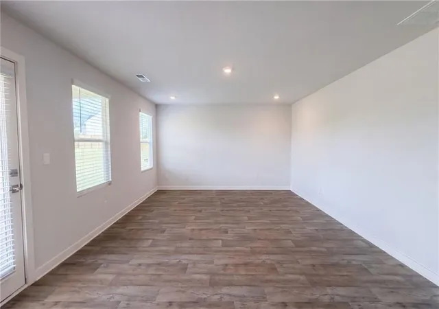 Photo 3 of Single family home for sale at 800 Maduro Way, Mcdonough, GA 30253 | MLS# 7830381 | Listing updated on 2026-09-12